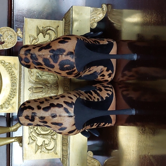 Tabitha Simmons booties - Picture 3 of 13